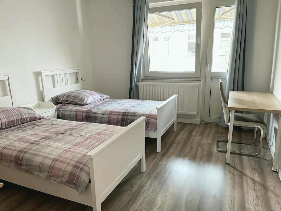 Duesseldorf Messe And Airport, 2-Bedroom Apartment With Kitchen And Garden Duisburg Exterior foto
