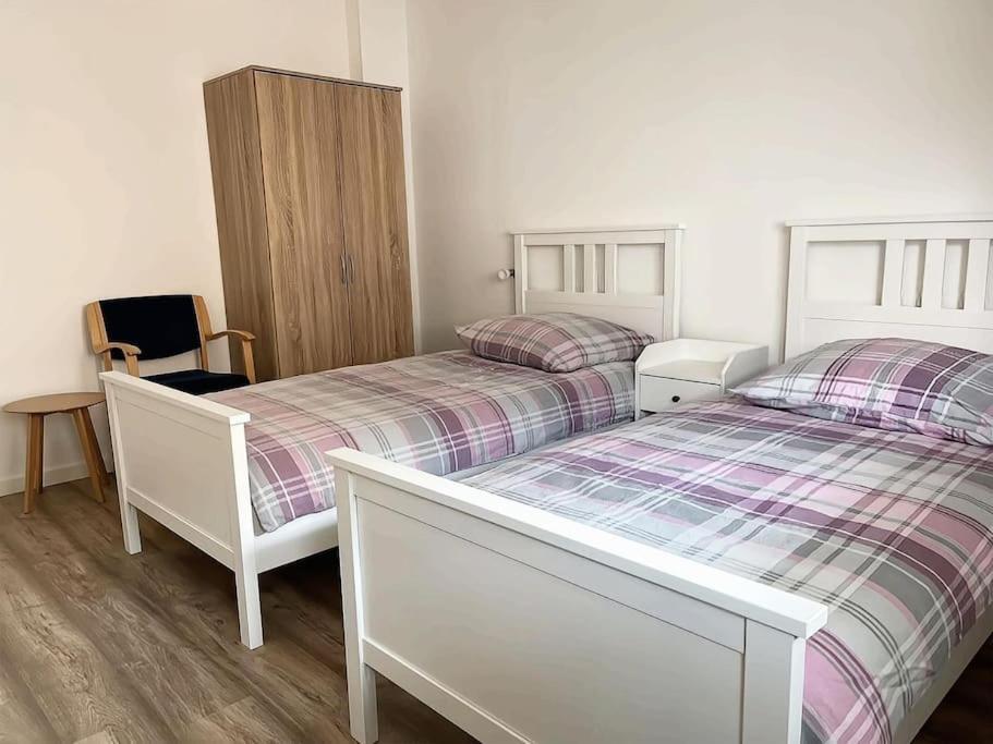 Duesseldorf Messe And Airport, 2-Bedroom Apartment With Kitchen And Garden Duisburg Exterior foto